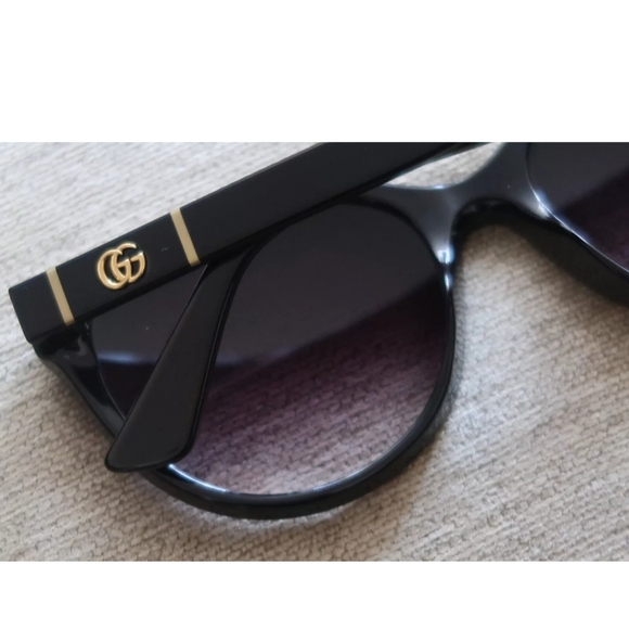 Authentic GUCCI GG0631S SUNGLASSES - Picture 10 of 16
